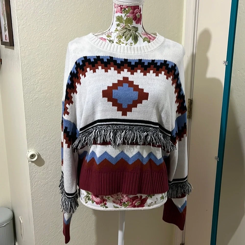 Chelsea and violet Tribal print sweater - Picture 1 of 10